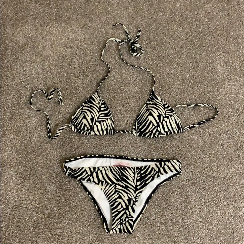 VS bikini set